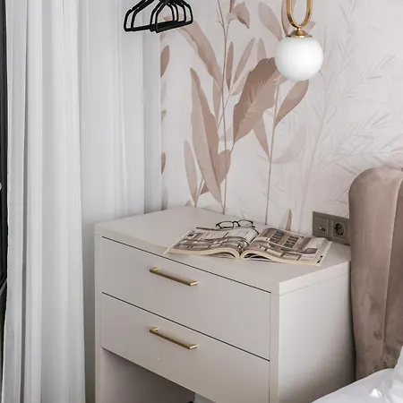 Old Apartament *