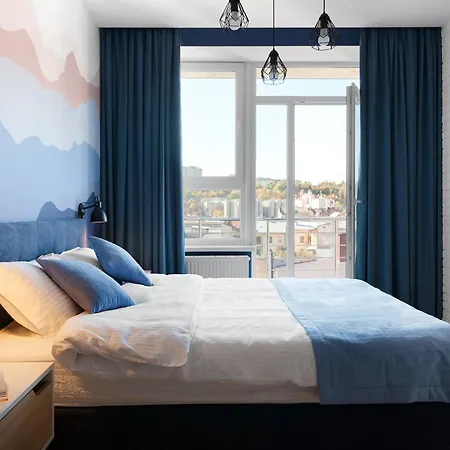 біля опери Apartment