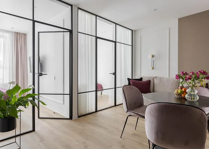 Old Апартаменты *