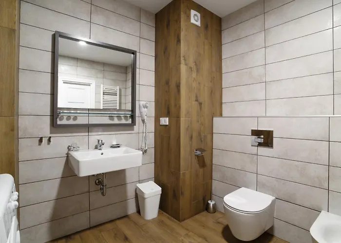 Old דירה לבוב